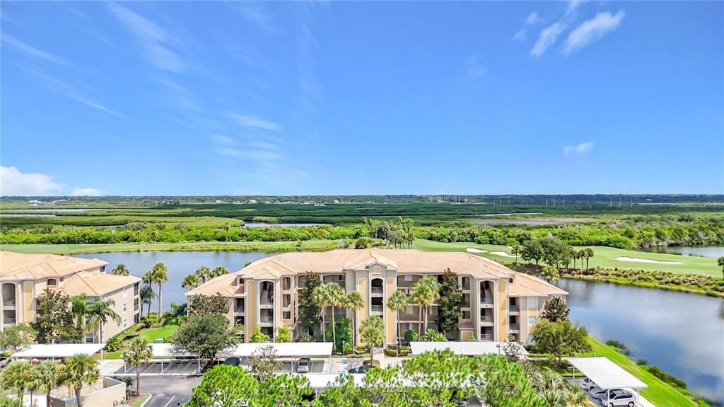 For Sale: $285,000 (2 beds, 2 baths, 1156 Square Feet)