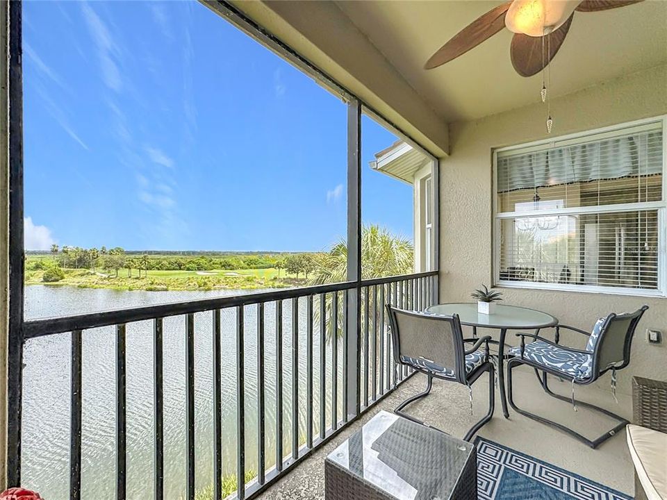 For Sale: $285,000 (2 beds, 2 baths, 1156 Square Feet)