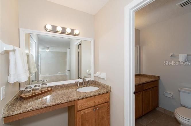 For Rent: $1,750 (2 beds, 2 baths, 1037 Square Feet)