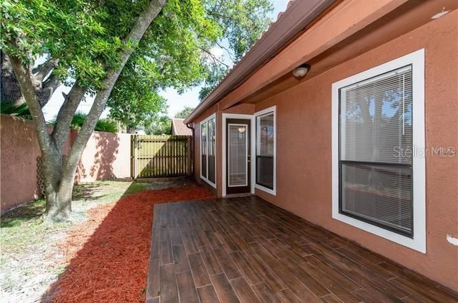 For Rent: $1,750 (2 beds, 2 baths, 1037 Square Feet)