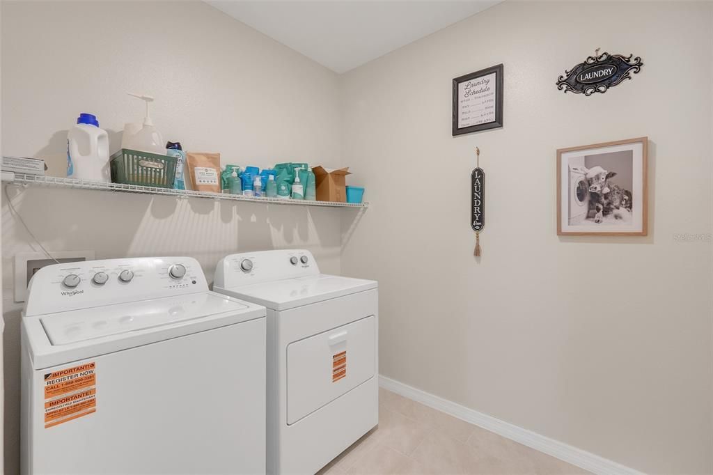 For Sale: $385,000 (5 beds, 3 baths, 2457 Square Feet)