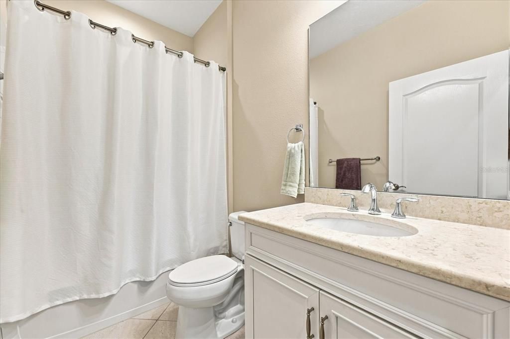 For Sale: $450,000 (2 beds, 2 baths, 1617 Square Feet)