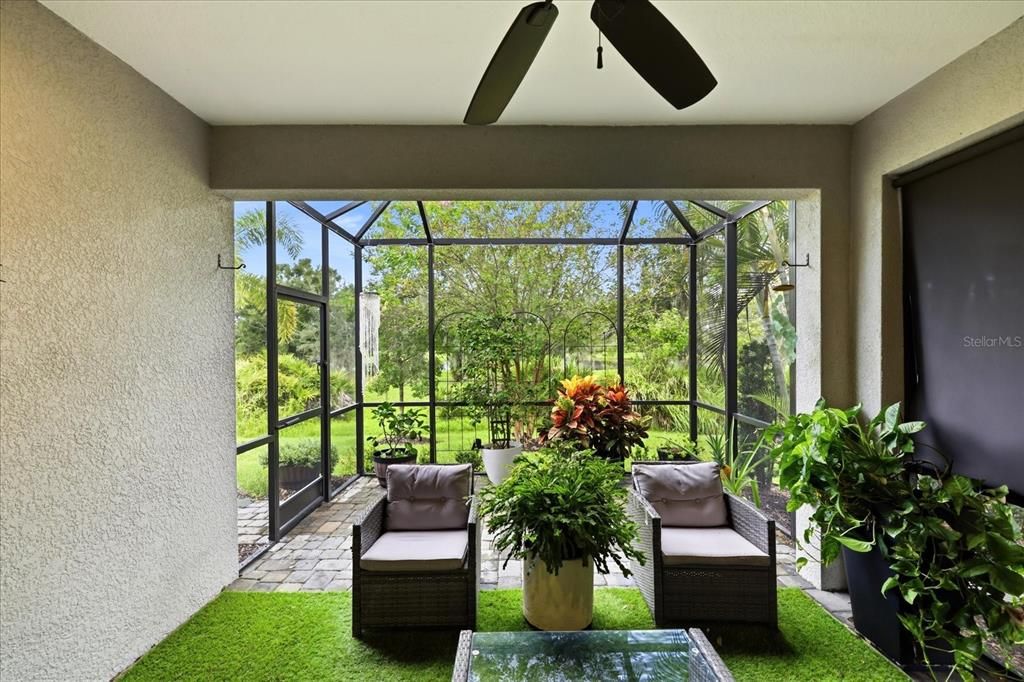 For Sale: $450,000 (2 beds, 2 baths, 1617 Square Feet)