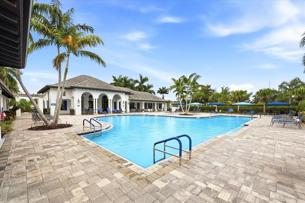 For Sale: $450,000 (2 beds, 2 baths, 1617 Square Feet)