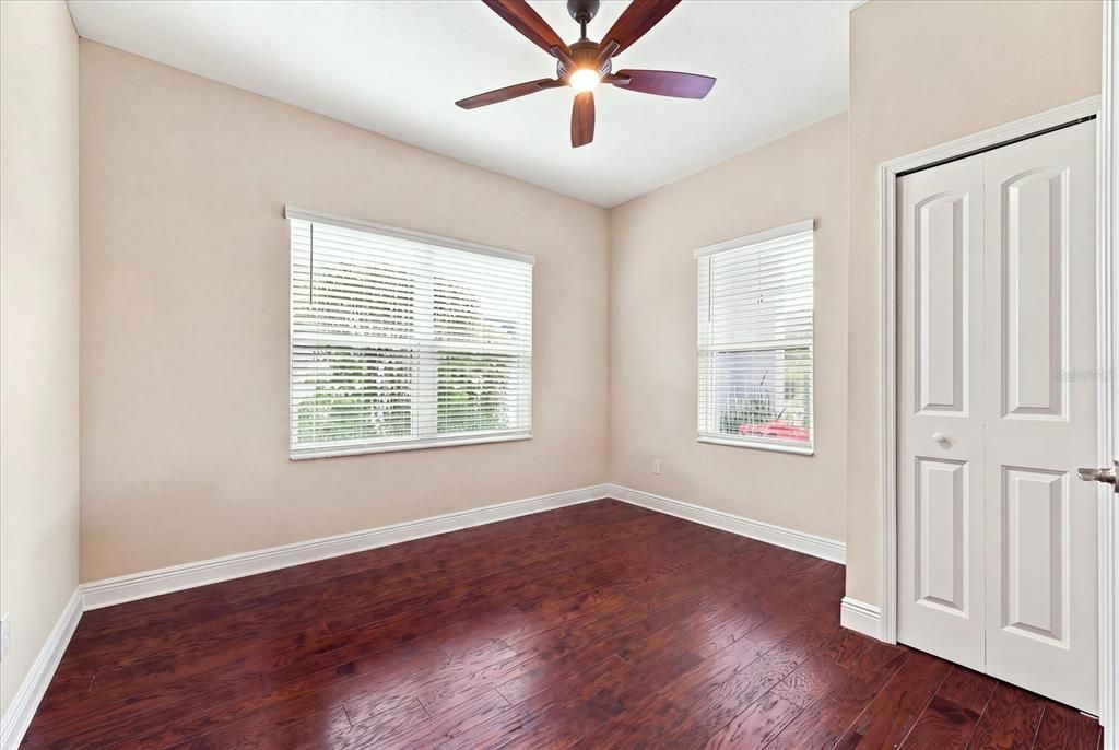For Sale: $450,000 (2 beds, 2 baths, 1617 Square Feet)