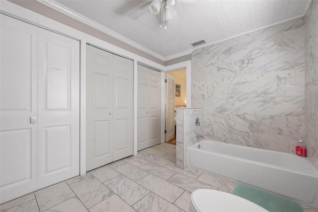 На продажу: $499,000 (3 спален, 0 ванн, 1652 Квадратных фут)