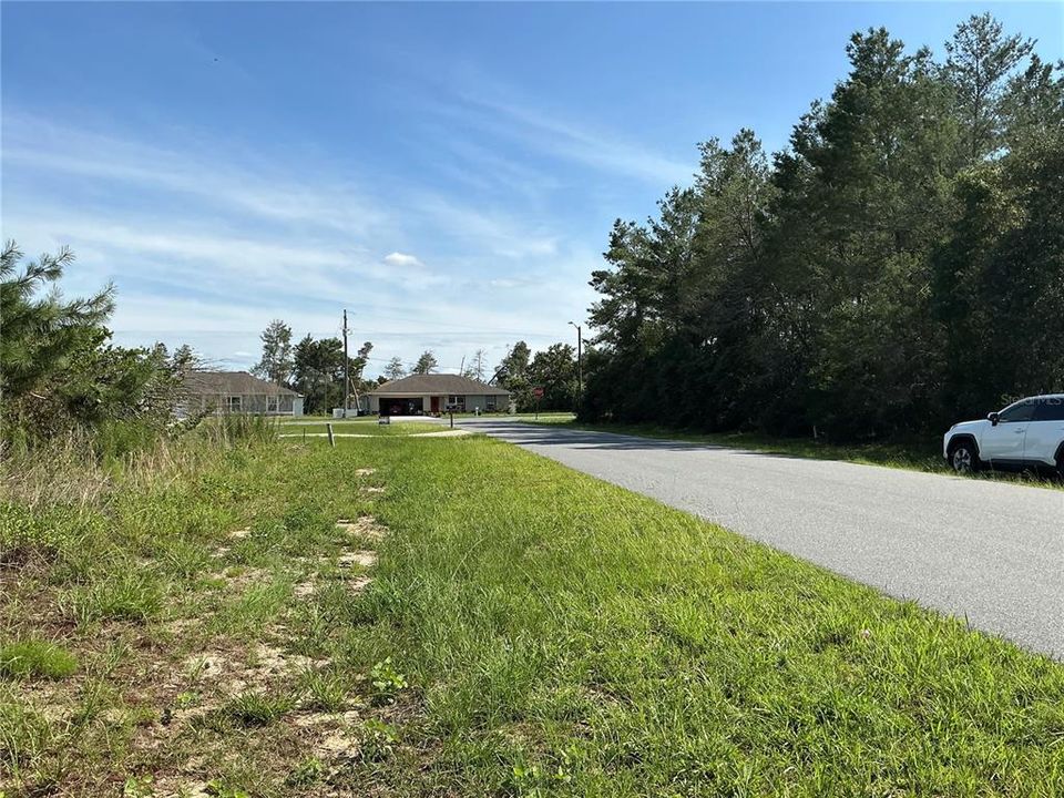 На продажу: $48,000 (0.29 acres)