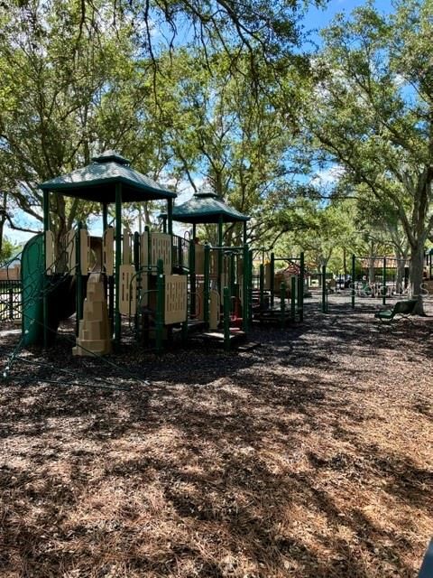 For Rent: $2,500 (3 beds, 2 baths, 1186 Square Feet)