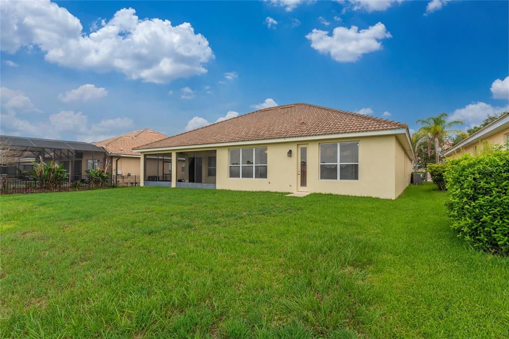En Venta: $499,000 (4 camas, 3 baños, 2724 Pies cuadrados)