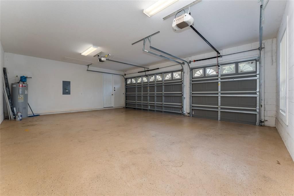 En Venta: $499,000 (4 camas, 3 baños, 2724 Pies cuadrados)
