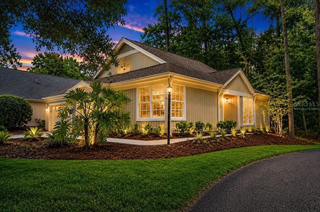 На продажу: $319,000 (2 спален, 2 ванн, 1199 Квадратных фут)