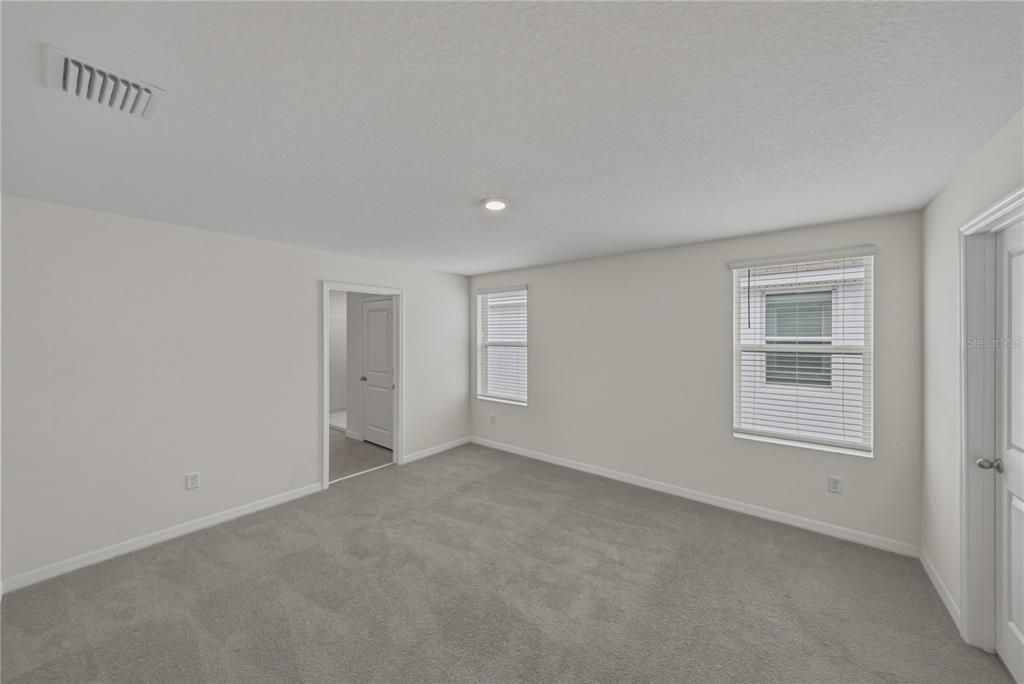 Active With Contract: $319,900 (4 beds, 2 baths, 2238 Square Feet)