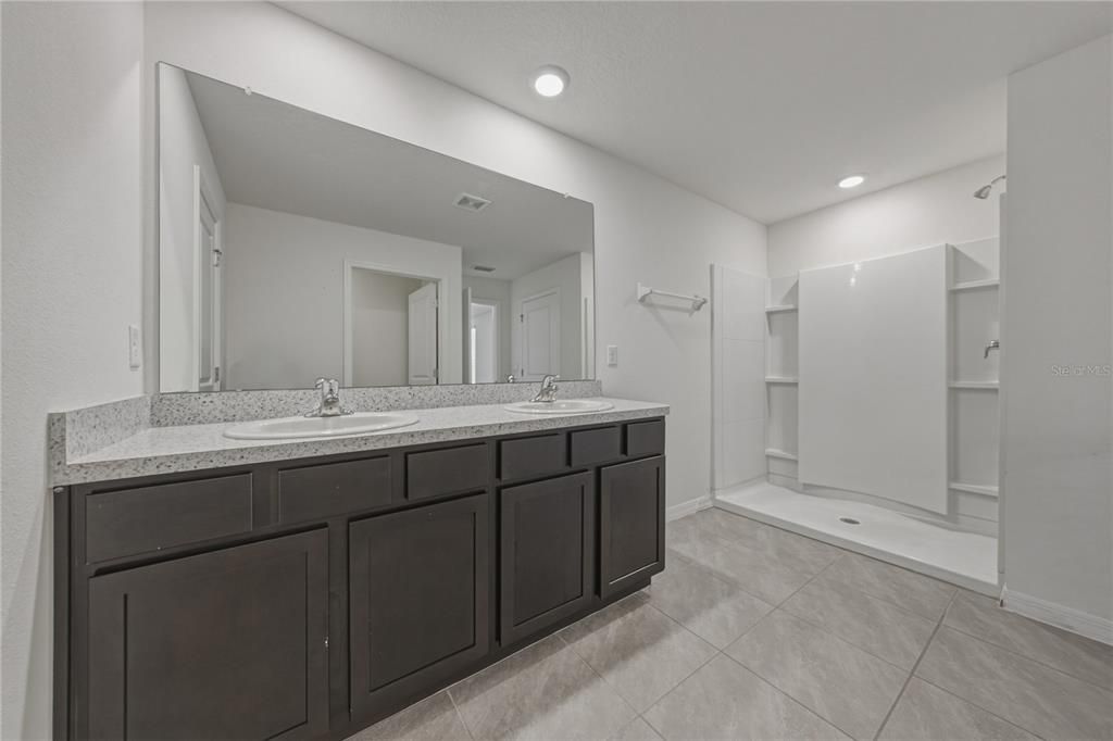 Active With Contract: $319,900 (4 beds, 2 baths, 2238 Square Feet)