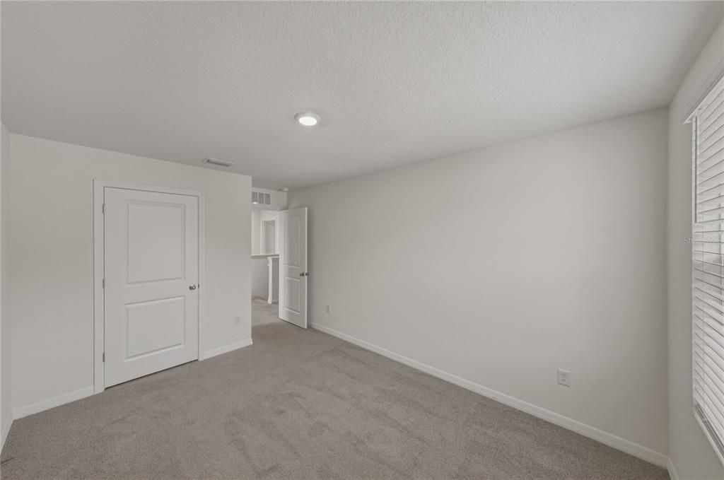 Active With Contract: $319,900 (4 beds, 2 baths, 2238 Square Feet)
