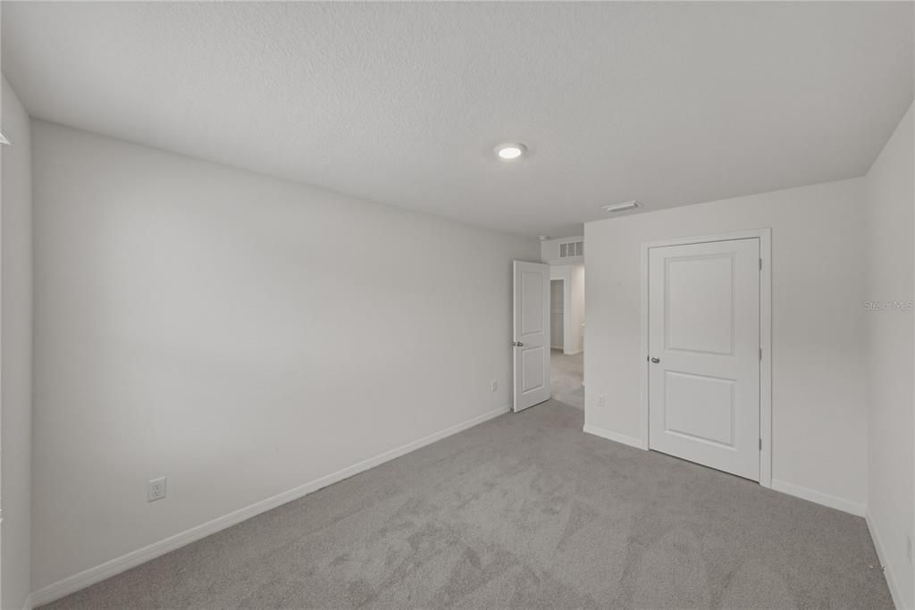 Active With Contract: $319,900 (4 beds, 2 baths, 2238 Square Feet)