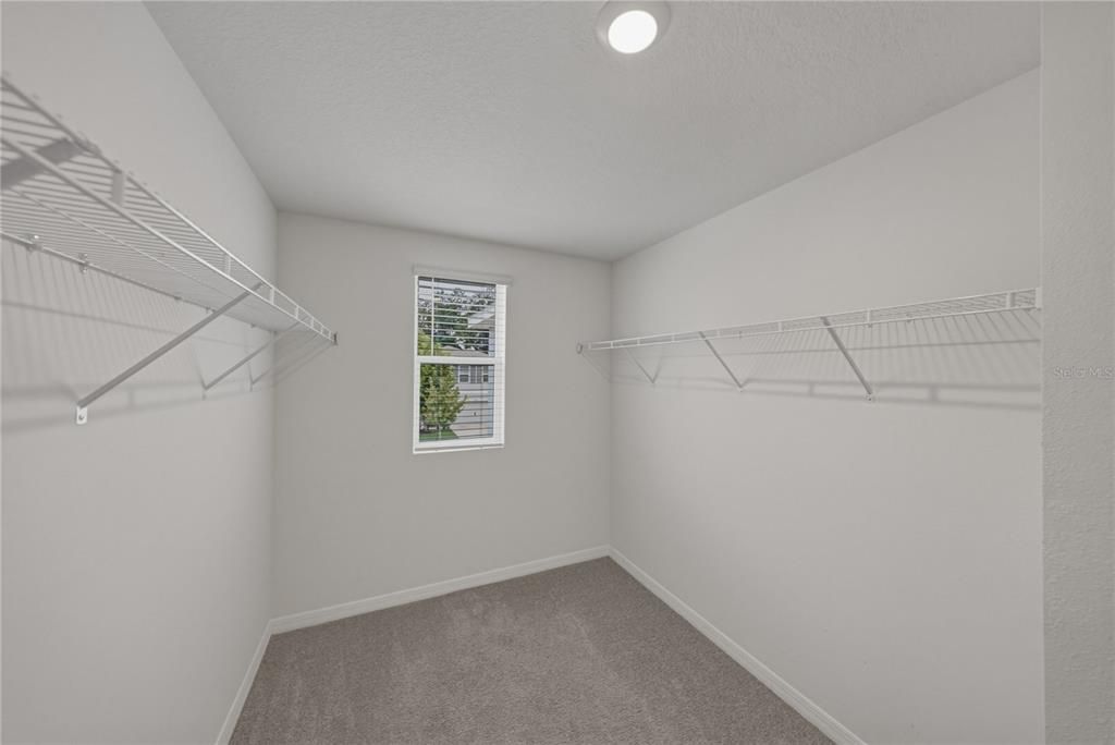 Active With Contract: $319,900 (4 beds, 2 baths, 2238 Square Feet)