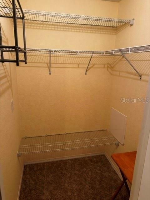 For Rent: $1,275 (1 beds, 1 baths, 728 Square Feet)