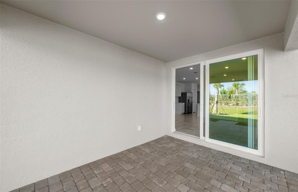En Venta: $419,690 (4 camas, 2 baños, 1580 Pies cuadrados)