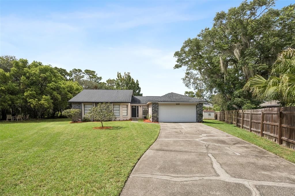 For Sale: $375,000 (4 beds, 2 baths, 1595 Square Feet)