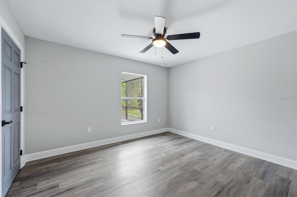 For Sale: $693,847 (4 beds, 2 baths, 2040 Square Feet)