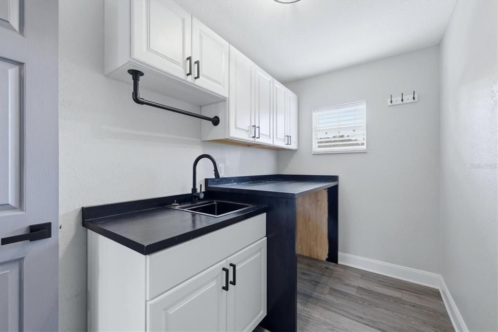 For Sale: $693,847 (4 beds, 2 baths, 2040 Square Feet)