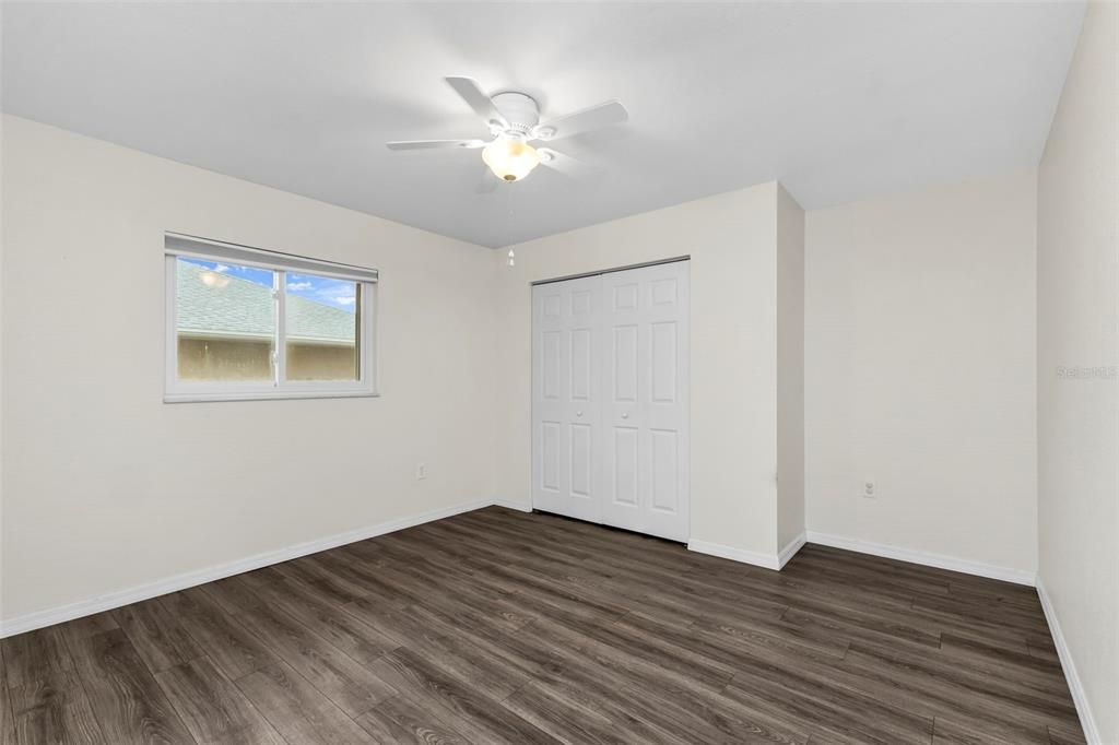 For Sale: $329,000 (3 beds, 2 baths, 1479 Square Feet)
