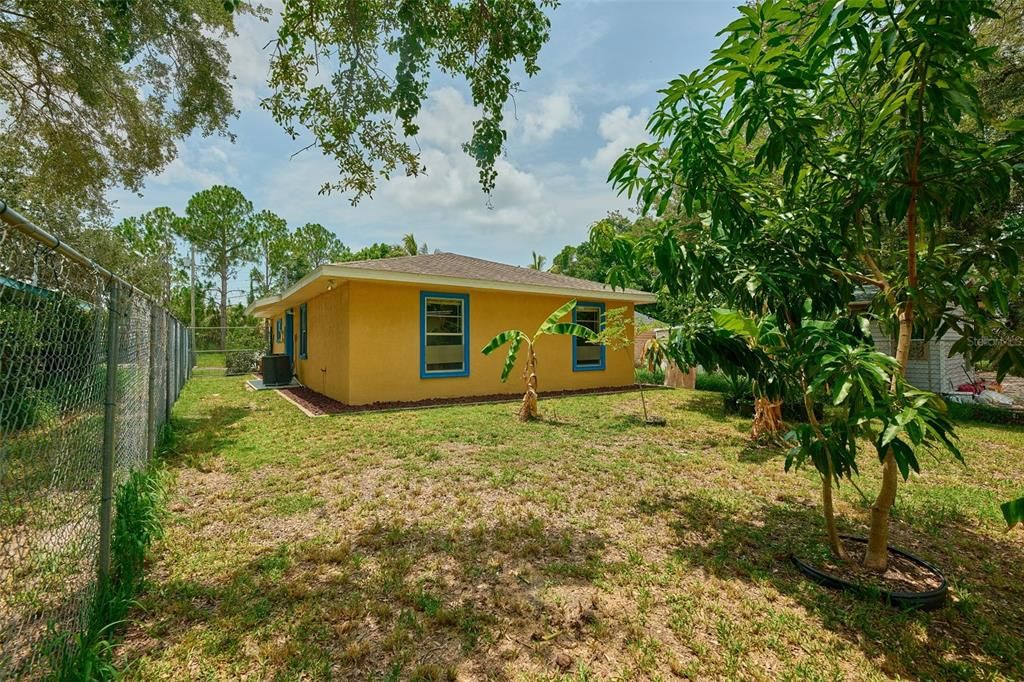 En Venta: $290,000 (3 camas, 1 baños, 1052 Pies cuadrados)