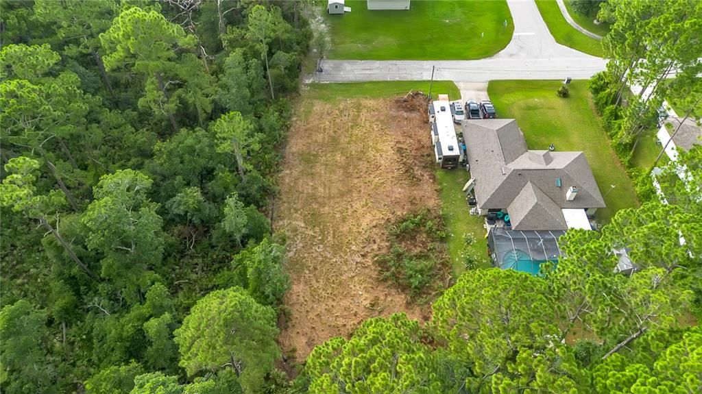 待售: $115,000 (2.76 acres)