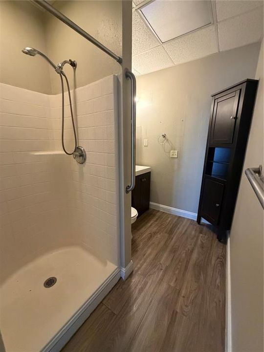 В аренду: $1,400 (2 спален, 1 ванн, 1500 Квадратных фут)