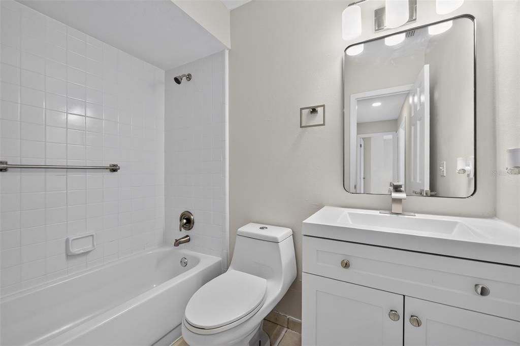 En Venta: $399,900 (3 camas, 2 baños, 1695 Pies cuadrados)