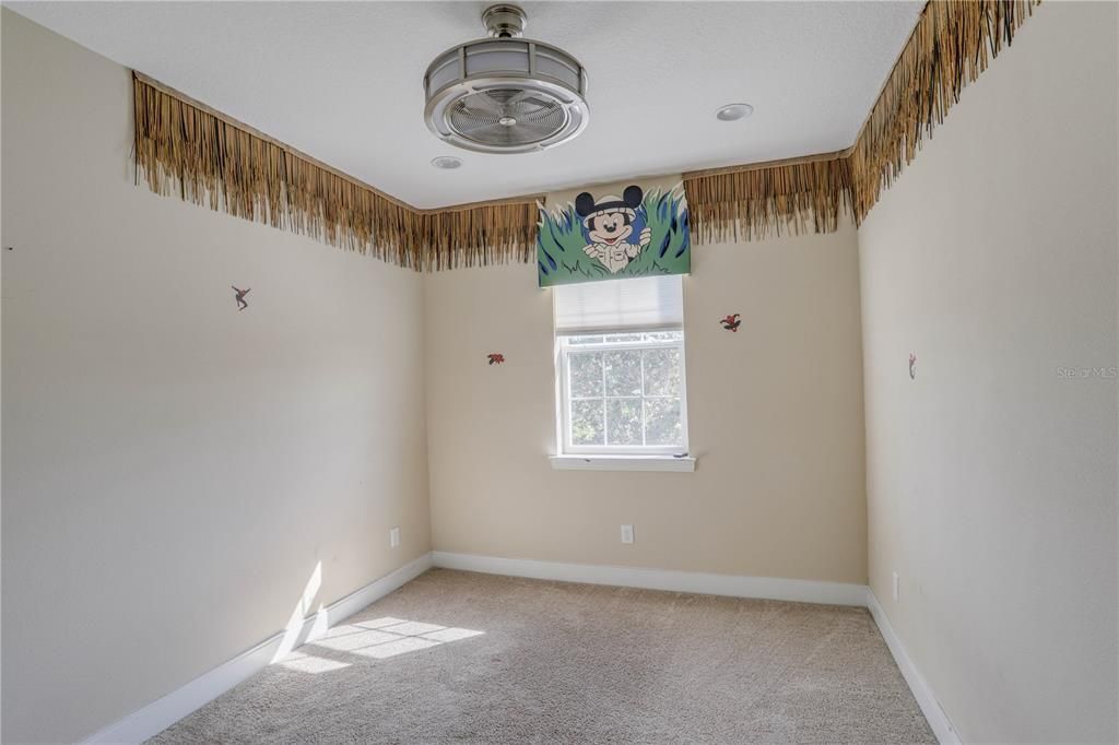 В аренду: $2,395 (4 спален, 4 ванн, 2094 Квадратных фут)