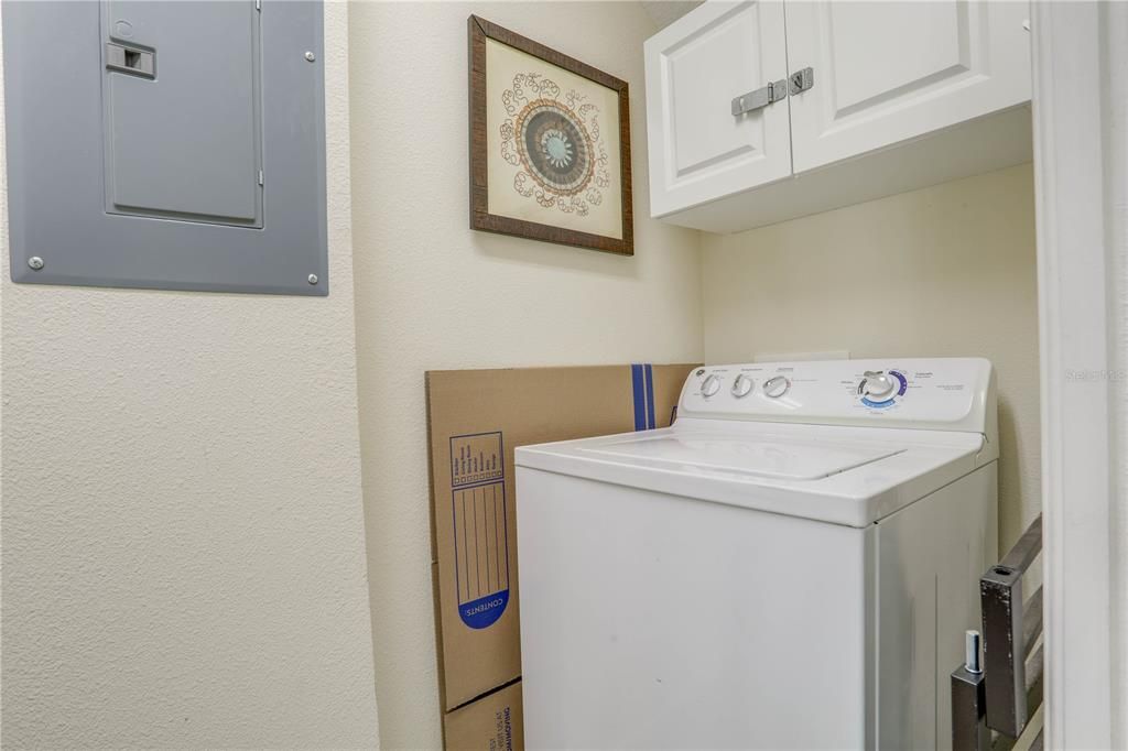 В аренду: $2,395 (4 спален, 4 ванн, 2094 Квадратных фут)