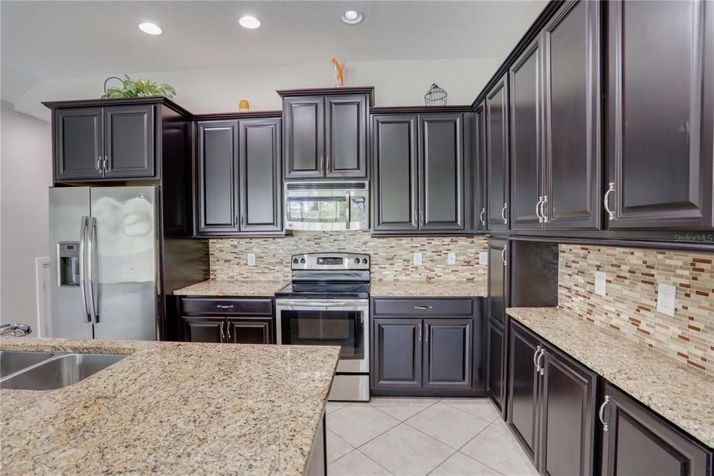 В аренду: $2,395 (4 спален, 4 ванн, 2094 Квадратных фут)