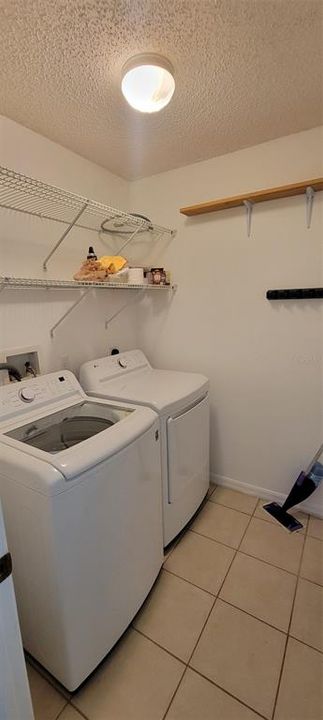 En Renta: $2,300 (3 camas, 2 baños, 1636 Pies cuadrados)