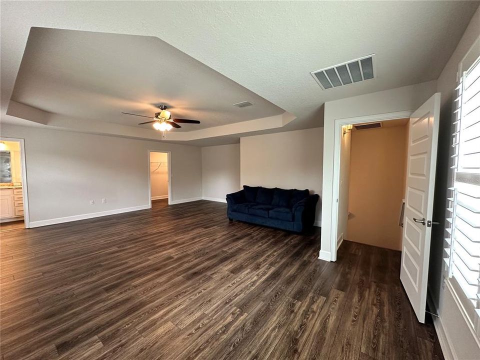 For Rent: $2,000 (3 beds, 2 baths, 1788 Square Feet)