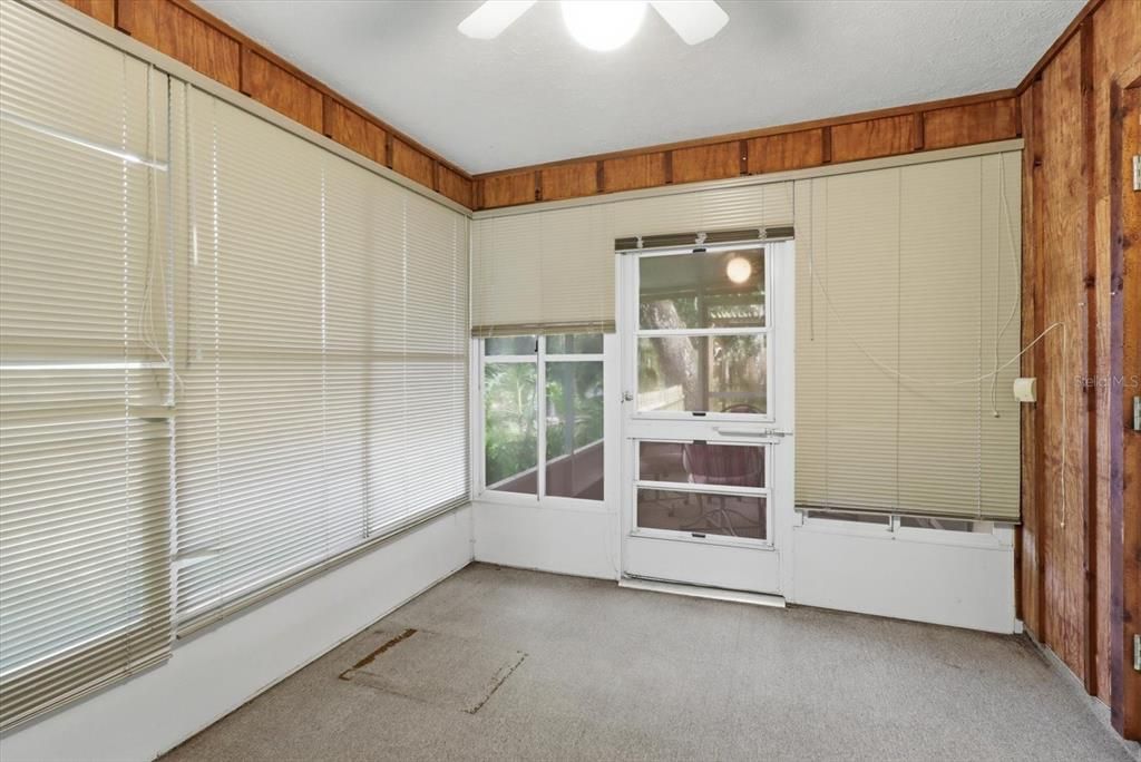 En Venta: $299,000 (2 camas, 2 baños, 1372 Pies cuadrados)
