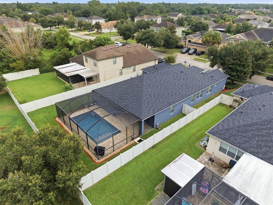 En Venta: $615,000 (4 camas, 3 baños, 2319 Pies cuadrados)