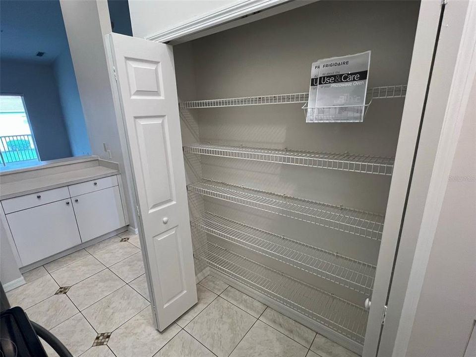 В аренду: $1,750 (2 спален, 2 ванн, 957 Квадратных фут)
