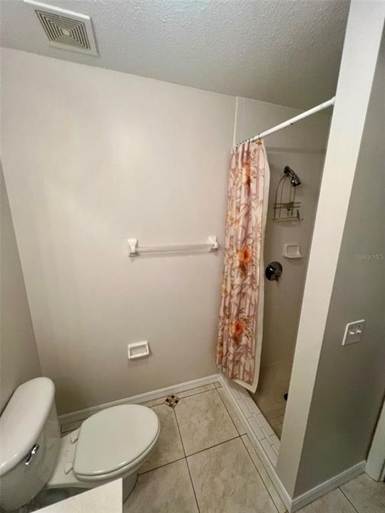 В аренду: $1,750 (2 спален, 2 ванн, 957 Квадратных фут)