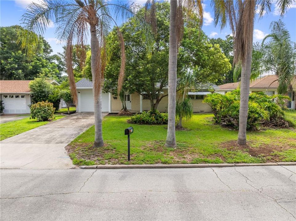 En Venta: $299,900 (3 camas, 2 baños, 1256 Pies cuadrados)