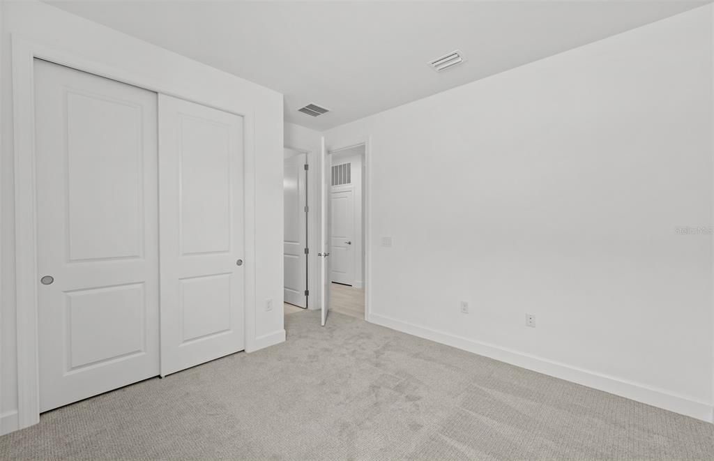 En Venta: $675,000 (3 camas, 3 baños, 2778 Pies cuadrados)