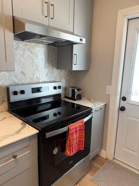 For Rent: $2,700 (3 beds, 2 baths, 1234 Square Feet)