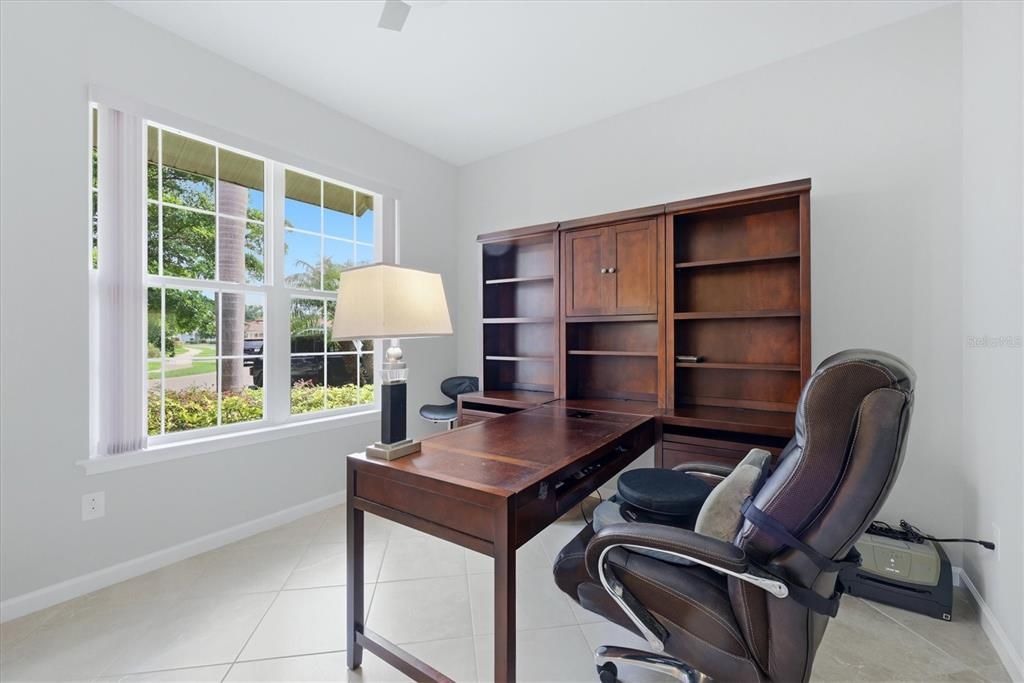 En Venta: $485,000 (3 camas, 2 baños, 1936 Pies cuadrados)