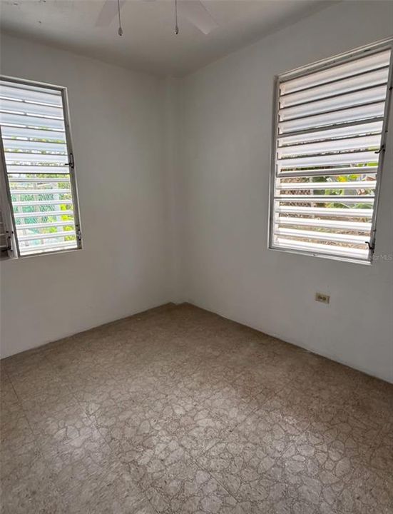 En Venta: $220,000 (6 camas, 3 baños, 1788 Pies cuadrados)