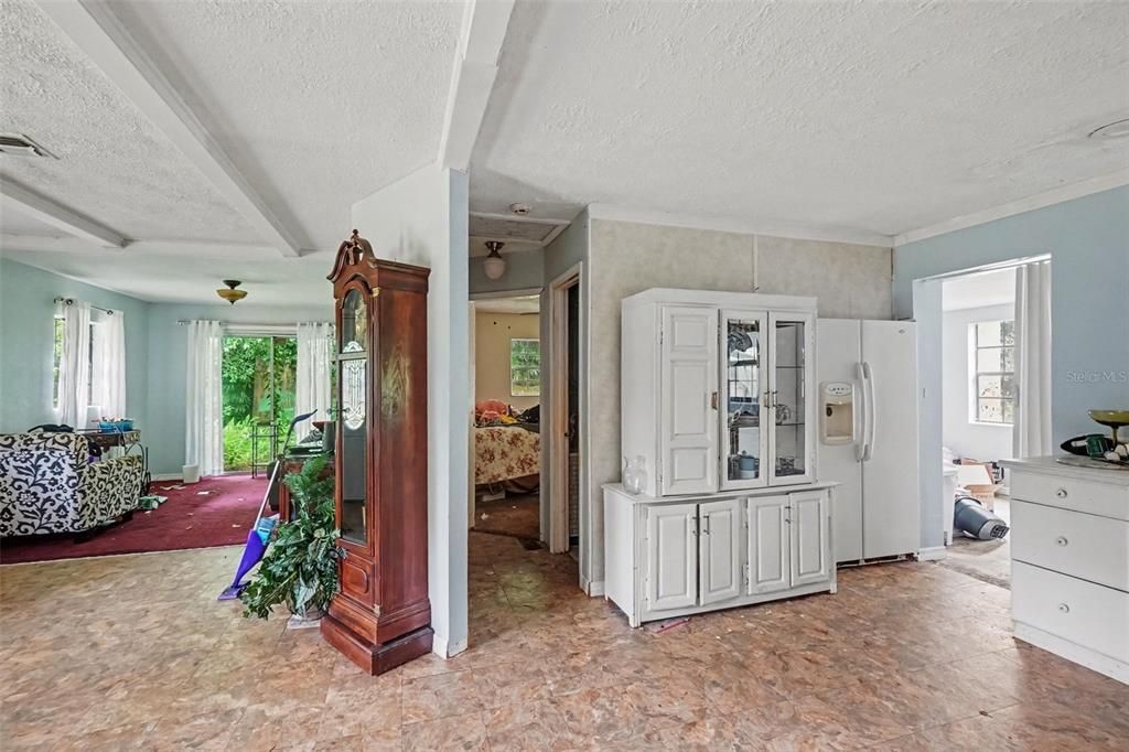 En Venta: $250,000 (3 camas, 2 baños, 884 Pies cuadrados)