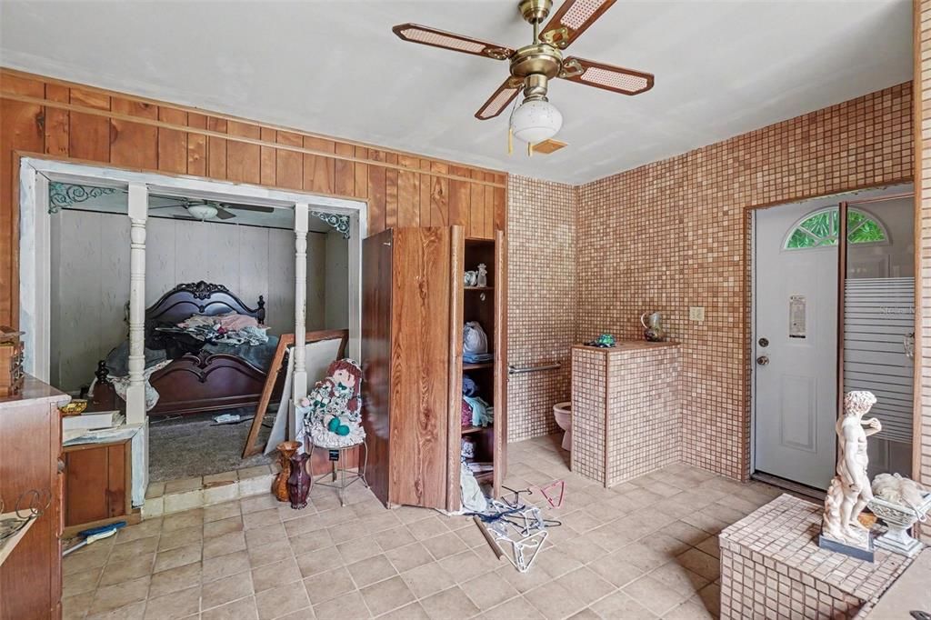 En Venta: $250,000 (3 camas, 2 baños, 884 Pies cuadrados)