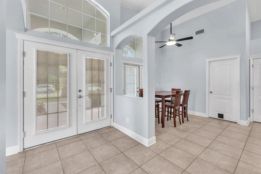 На продажу: $539,000 (5 спален, 3 ванн, 2658 Квадратных фут)