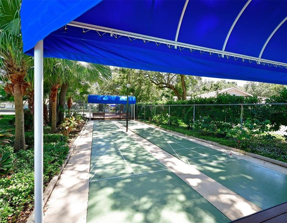 For Sale: $209,000 (2 beds, 2 baths, 1181 Square Feet)