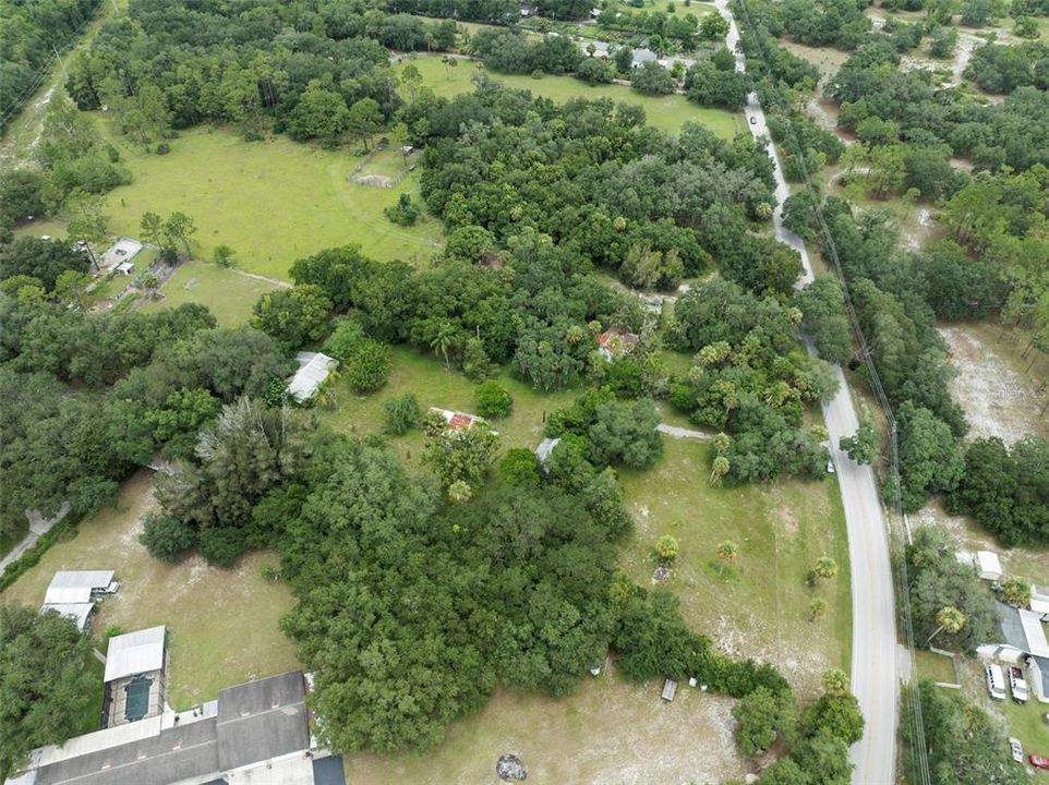 Под контрактом: $250,000 (2.43 acres)