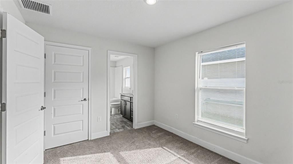 Active With Contract: $339,000 (4 beds, 3 baths, 2116 Square Feet)